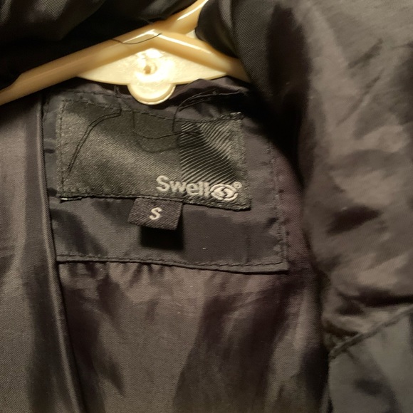 Swell Black Winter Jacket with Fur trim - Picture 2 of 8